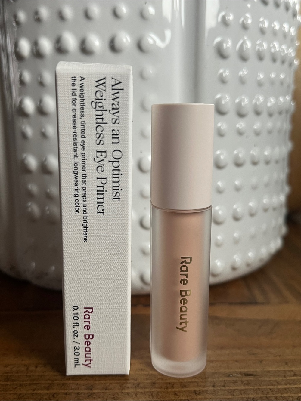 Rare Beauty Always an Optimist Weightless Eye Primer - Nude Beige